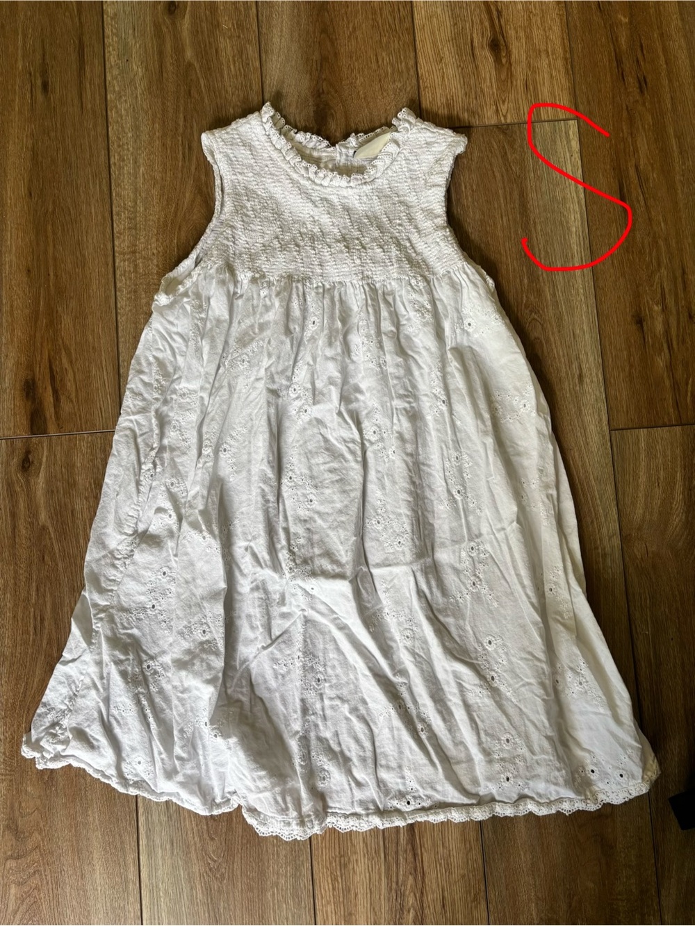 Women’s White Eyelet Smocked Sleeveless Dress